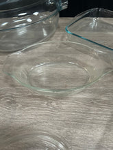 Load image into Gallery viewer, Pyrex Desert Dishes
