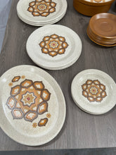 Load image into Gallery viewer, The royal Worcester group dinner service set
