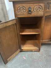 Load image into Gallery viewer, Vintage oak old charm dressing table with mirror
