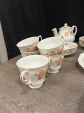 Load image into Gallery viewer, ColClough Dinner Set
