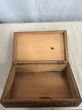 Load image into Gallery viewer, vintage hand carved wooden trinket/jewellery box
