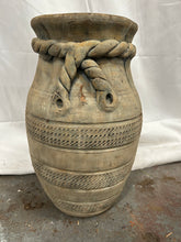 Load image into Gallery viewer, So'home decorative vase
