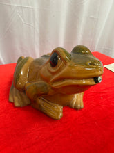 Load image into Gallery viewer, Vintage ceramic frog garden feature

