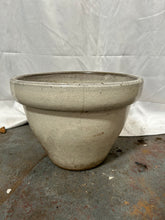 Load image into Gallery viewer, Medium grey/white plant pot

