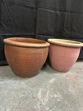 Load image into Gallery viewer, Plant Pots
