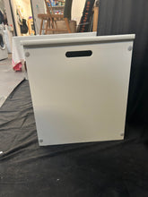 Load image into Gallery viewer, White toy/blanket box

