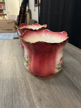 Load image into Gallery viewer, Vintage Staffordshire Planters
