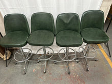 Load image into Gallery viewer, Vintage bar stools
