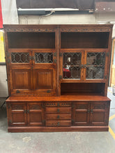 Load image into Gallery viewer, Vintage old charm display case
