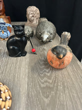 Load image into Gallery viewer, Bundle of wooden sculptures
