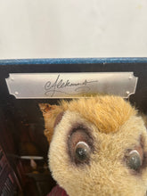 Load image into Gallery viewer, compare the market meerkats Alexandra &amp; Vassily
