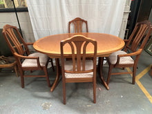 Load image into Gallery viewer, Parker Knoll dining table &amp; chairs
