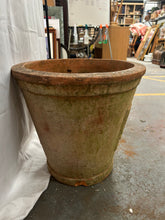 Load image into Gallery viewer, Extra large flower pot
