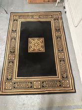 Load image into Gallery viewer, Large Decorative Rug
