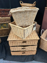 Load image into Gallery viewer, Bundle Of Wicker Baskets
