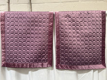 Load image into Gallery viewer, Large pink/purple bedspread
