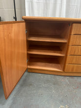 Load image into Gallery viewer, Skovby Sideboard
