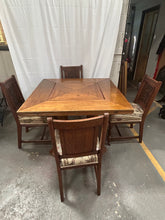 Load image into Gallery viewer, Extending/swivel dining table &amp; 4 chairs
