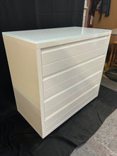 Load image into Gallery viewer, Casa Bella Chest Of drawers
