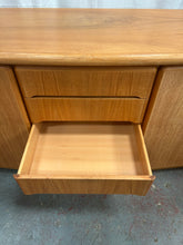 Load image into Gallery viewer, Skovby Sideboard
