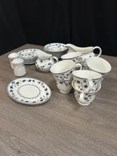 Load image into Gallery viewer, Royal Doulton Dinner Set
