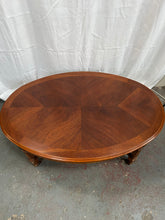 Load image into Gallery viewer, Oval coffee table
