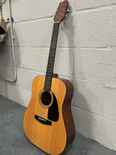 Load image into Gallery viewer, Fender Genesis II Guitar
