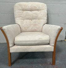 Load image into Gallery viewer, Parker Knoll Arm Chair
