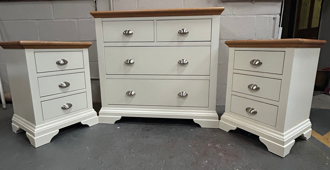 Chest Of Drawers & Bedside Tables