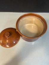 Load image into Gallery viewer, Vintage Pearson's Casserole  Dish
