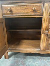 Load image into Gallery viewer, Vintage Ercol "old colonial" elm cabinet

