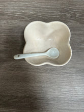 Load image into Gallery viewer, Lenox Butterfly
