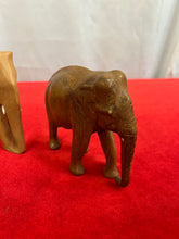 Load image into Gallery viewer, Bundle of wooden elephant statues
