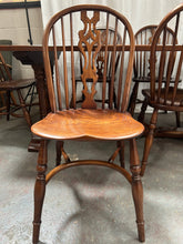 Load image into Gallery viewer, Old Charm dining table &amp; Windsor chairs
