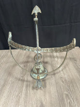 Load image into Gallery viewer, courtyard sundial
