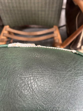 Load image into Gallery viewer, Vintage bar stools
