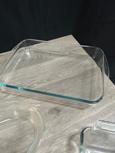 Load image into Gallery viewer, Pyrex Desert Dishes
