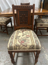 Load image into Gallery viewer, Extending/swivel dining table &amp; 4 chairs

