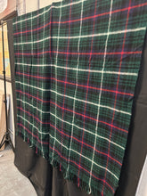 Load image into Gallery viewer, Vintage Throw
