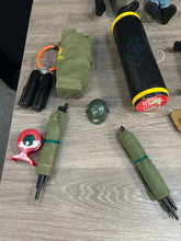 Load image into Gallery viewer, Action men
