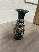 Load image into Gallery viewer, Ceramic sinar poteri vase
