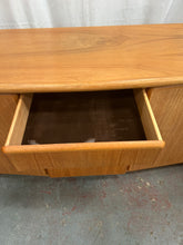 Load image into Gallery viewer, Skovby Sideboard
