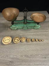 Load image into Gallery viewer, Vintage Weighted Scales
