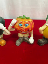 Load image into Gallery viewer, Japanese 6 dude fruit people
