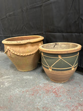Load image into Gallery viewer, Plant Pots
