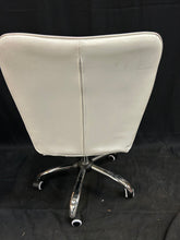 Load image into Gallery viewer, Yaheetech White Leather Office Chair
