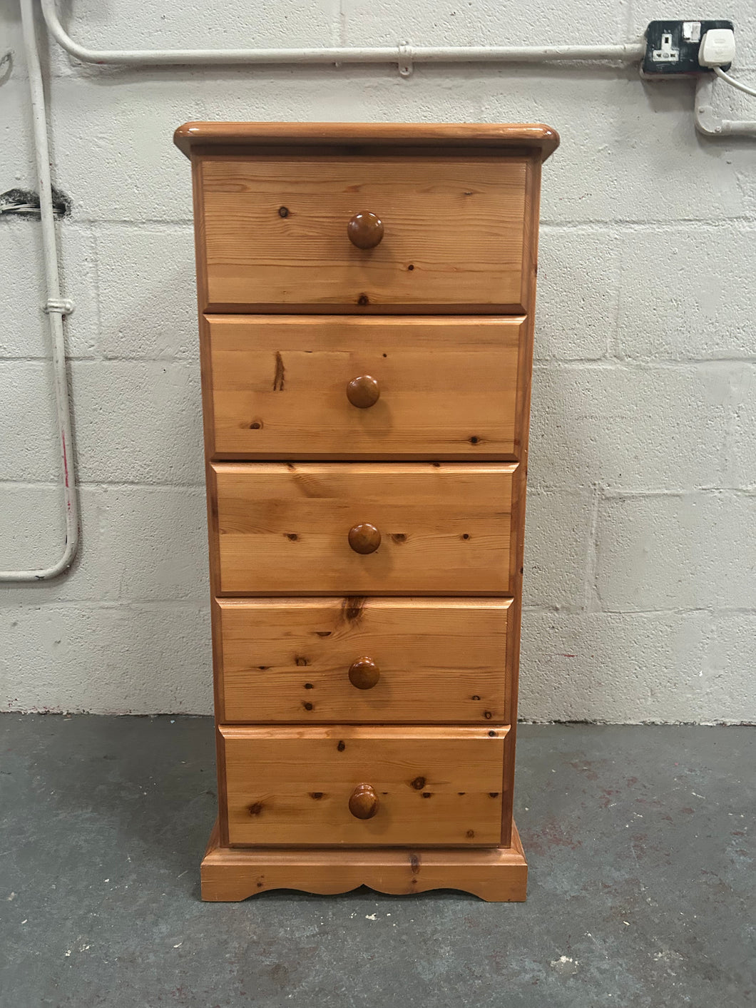 Pine tall chest of drawers