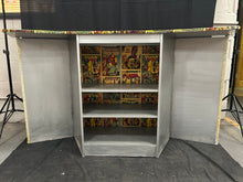 Load image into Gallery viewer, Retro Bar
