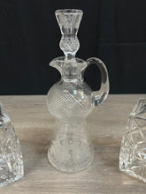 Load image into Gallery viewer, Crystal Whisky Bottles
